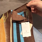 お得に買える時を狙っていたマニプリのストール